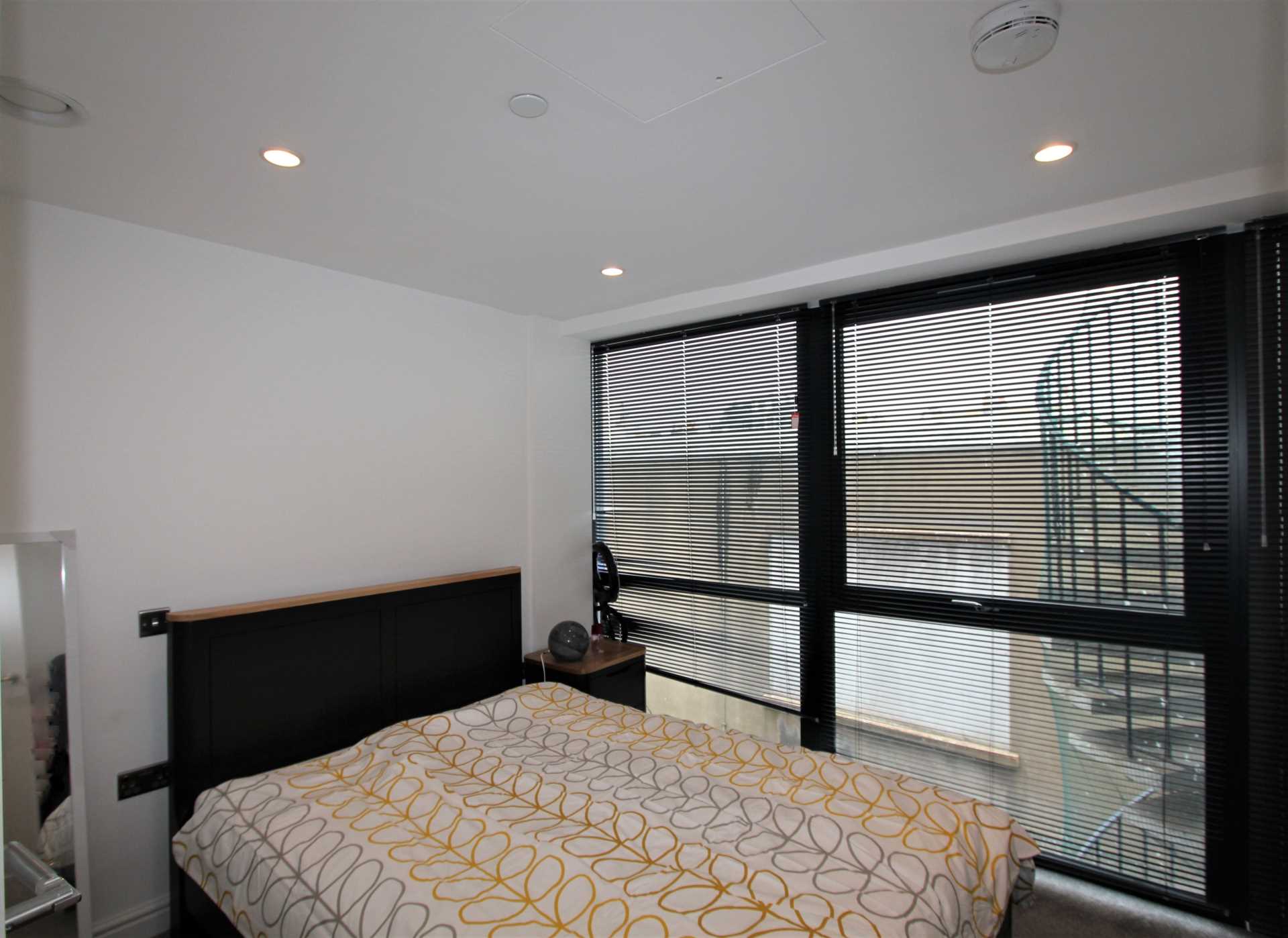 2 bedroom Flat for rent in Worthing