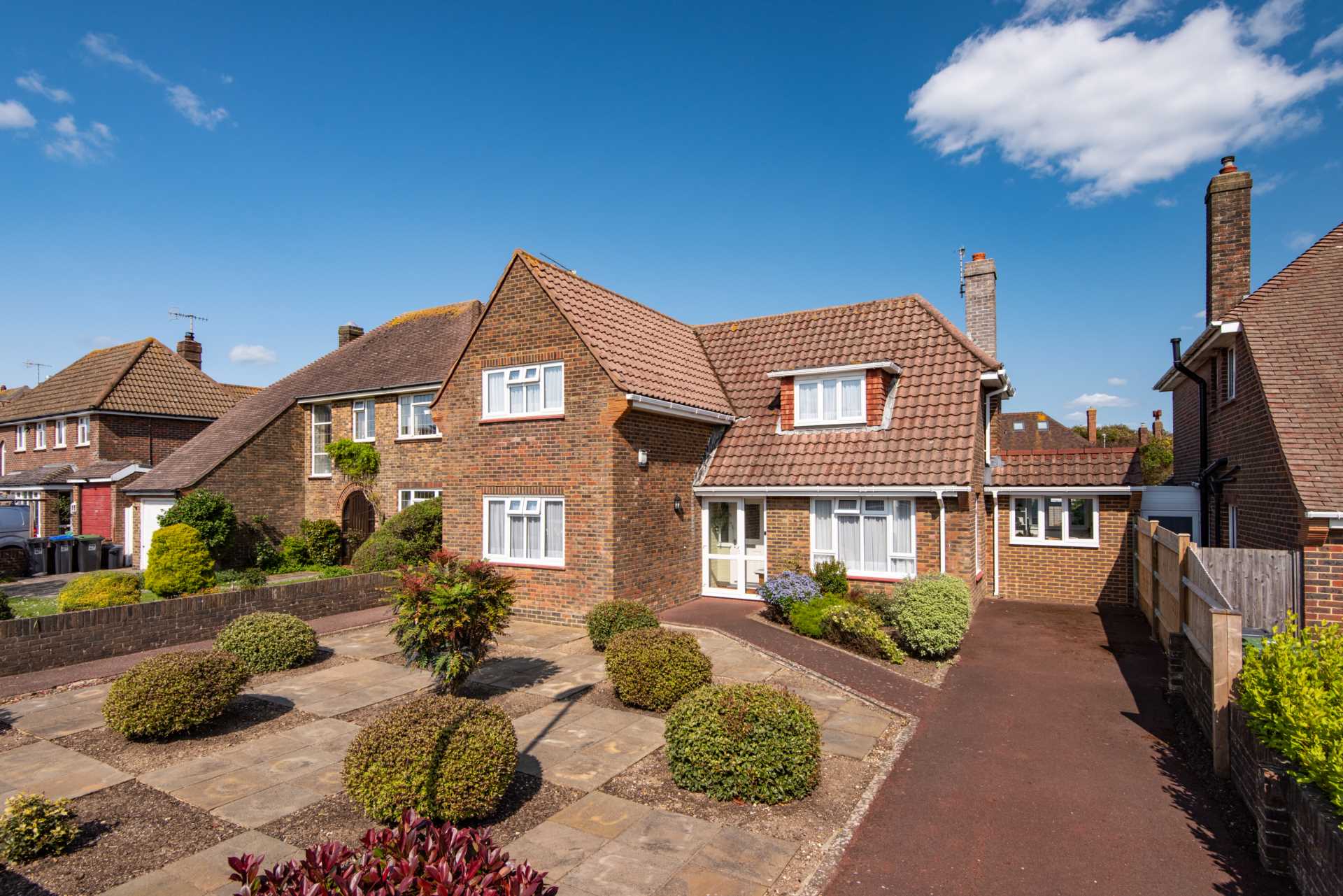 3 bedroom Detached House for sale in Worthing