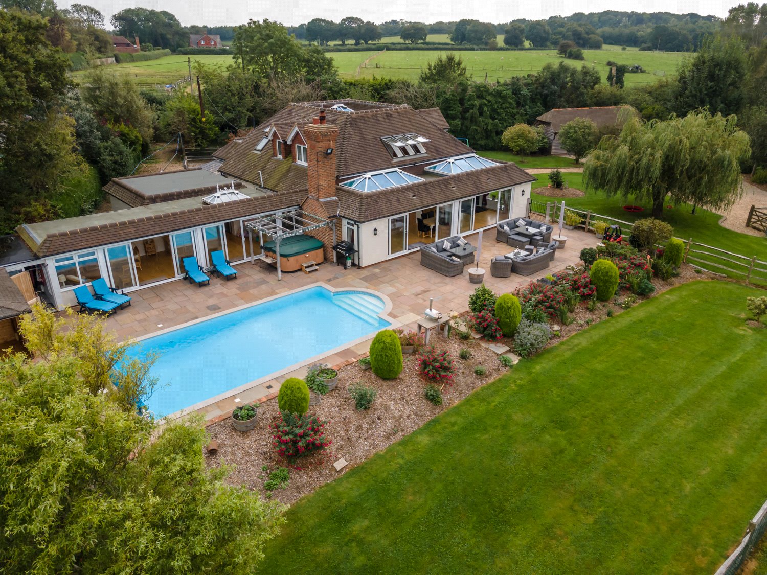 6 bedroom House for sale in Pevensey