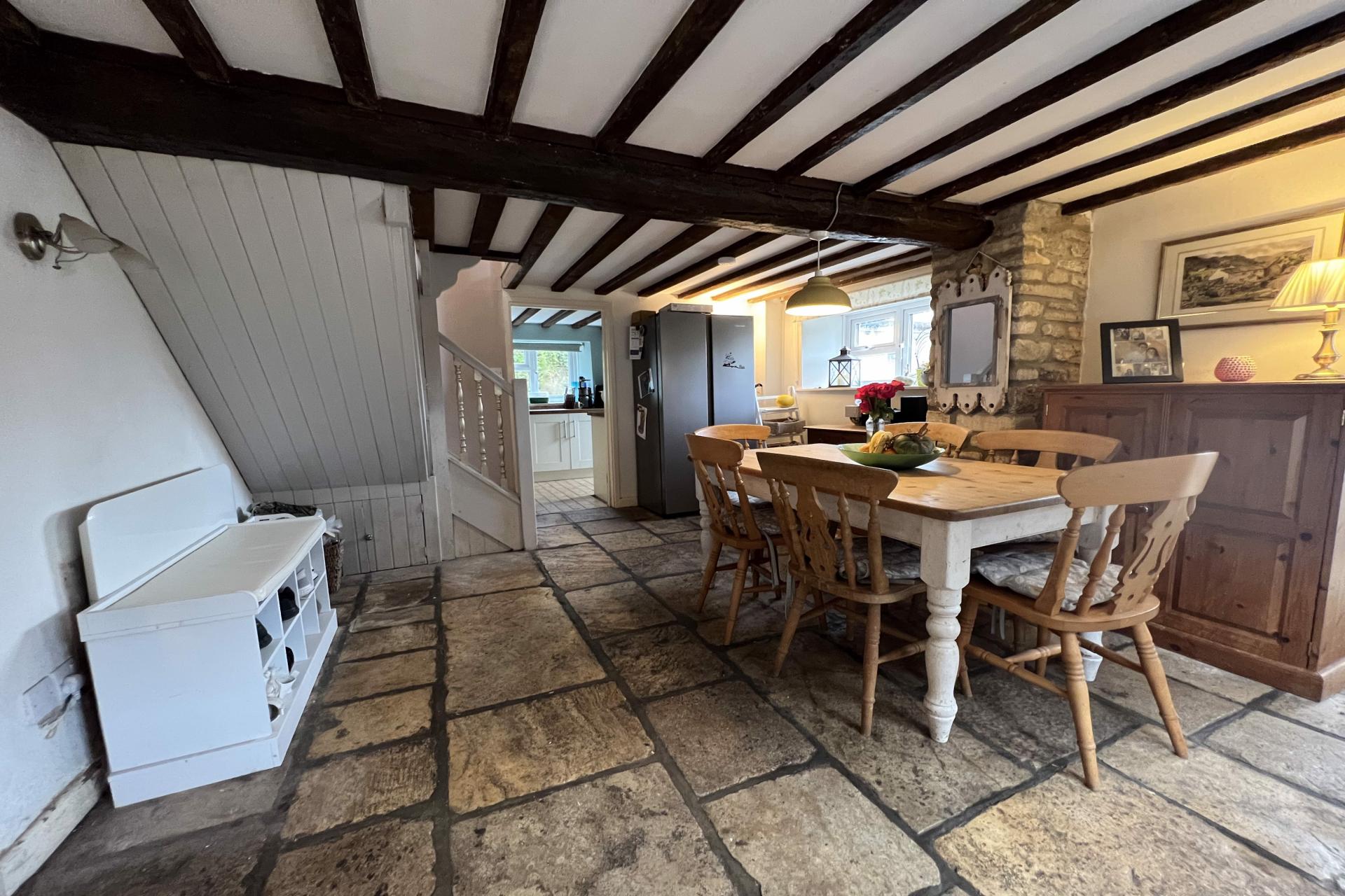 3 bedroom Cottage for sale in Brize Norton