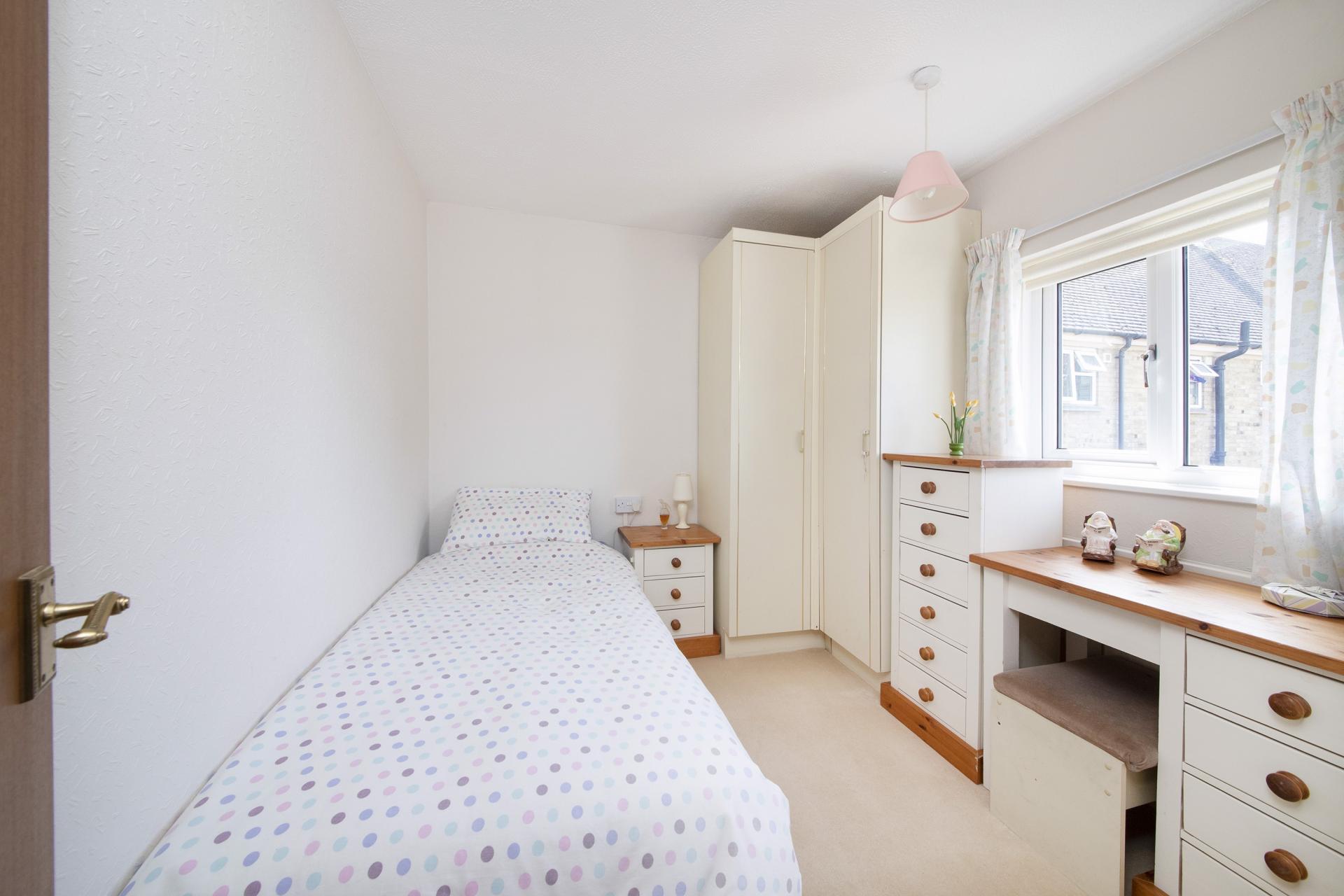 3 bedroom Terraced House for sale in Woodstock