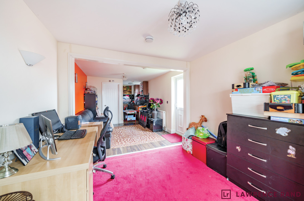 3 bedroom House for sale in Middlesex