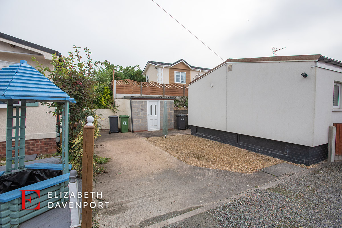 2 bedroom Detached House for sale in Bedworth