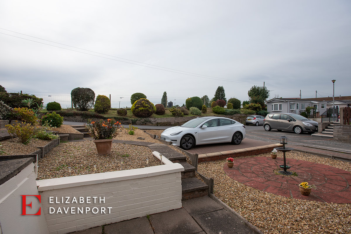 2 bedroom Detached House for sale in Bedworth