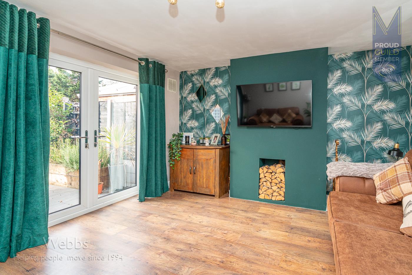 3 bedroom SemiDetached House for sale in Hednesford, Cannock