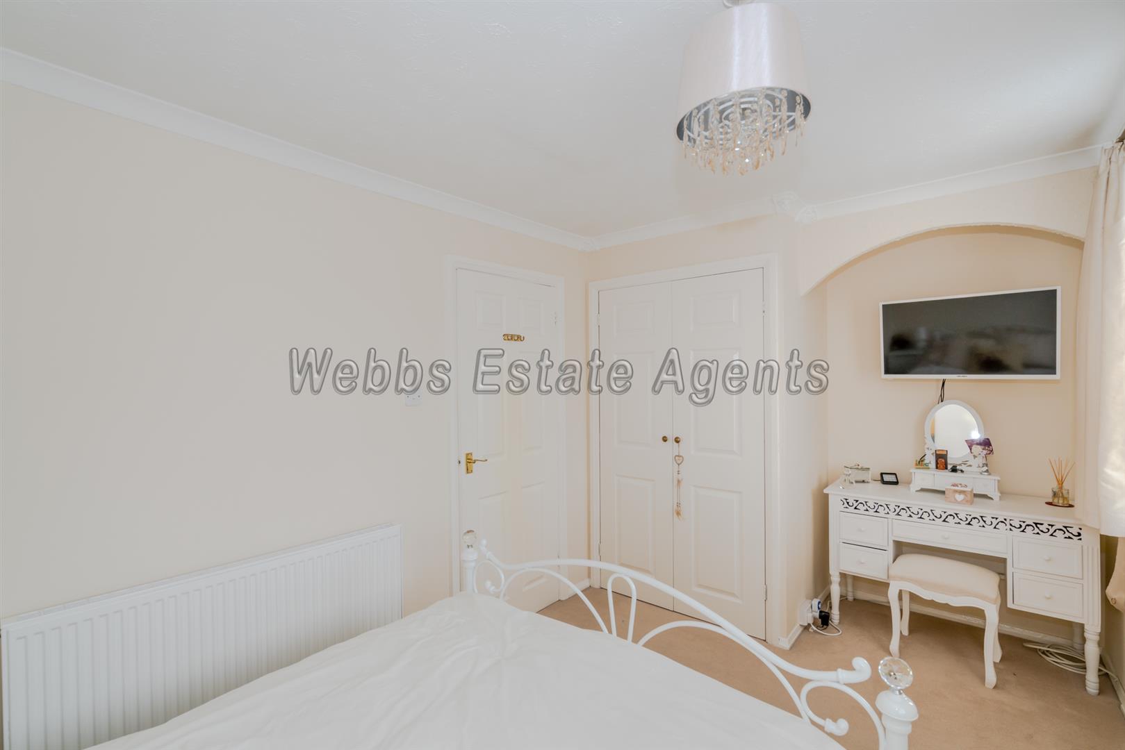 3 bedroom SemiDetached House for sale in Cheslyn Hay, Walsall