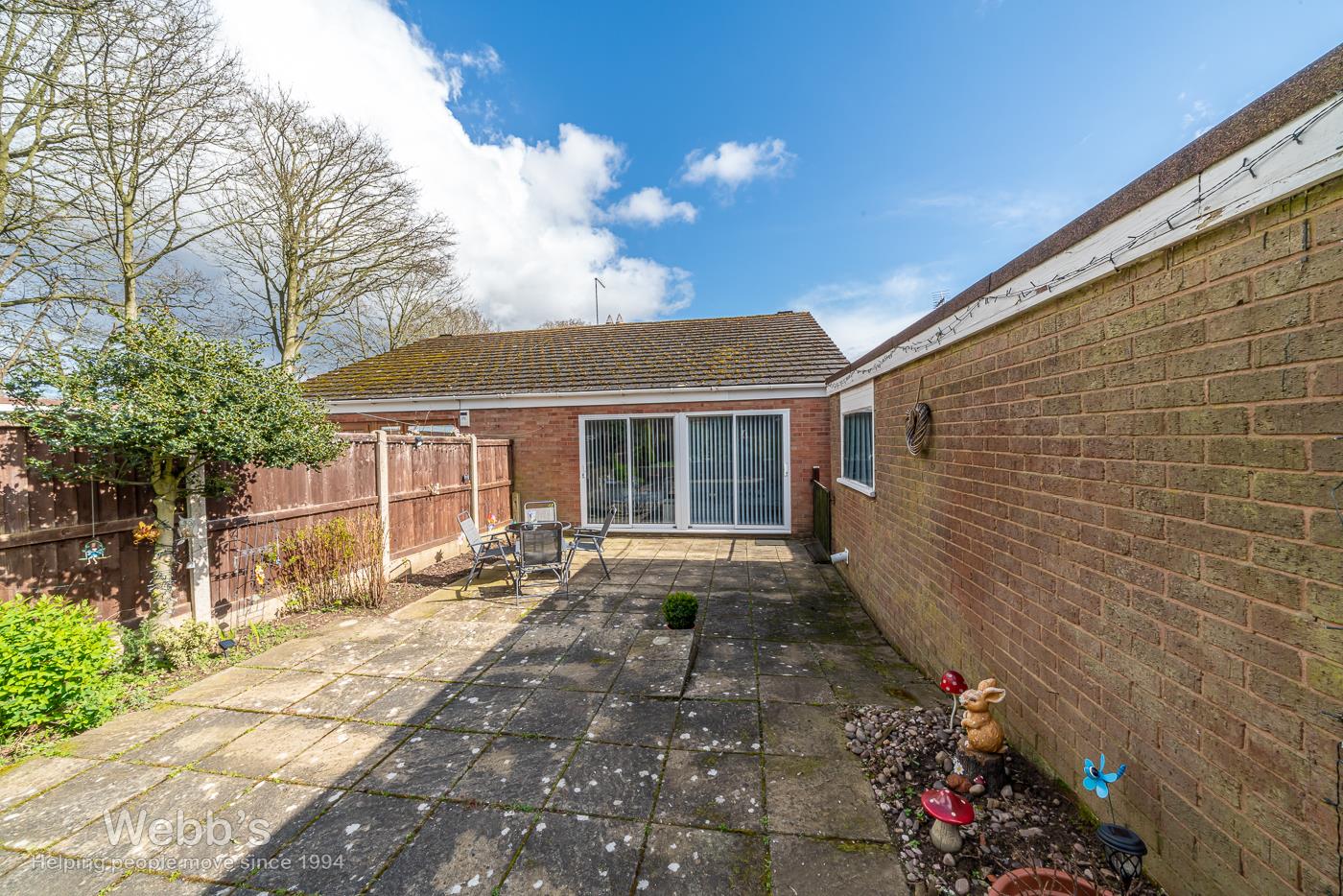 2 bedroom SemiDetached Bungalow for sale in Cannock