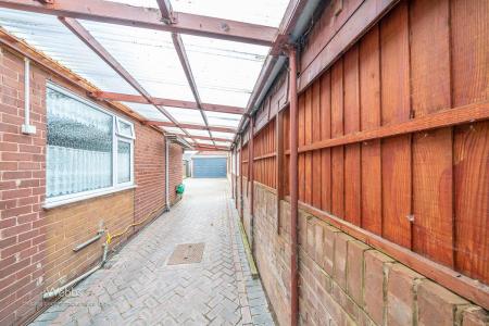 covered car port