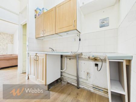 CAM05244G0-PR0025-STILL017.jpg
