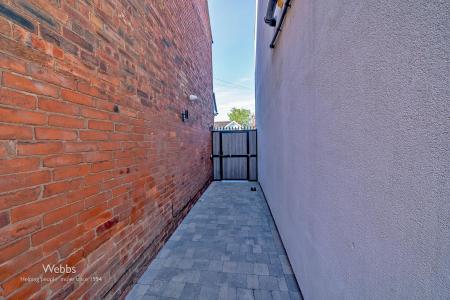 © Webbs Estate Agents © (66 of 103).jpg
