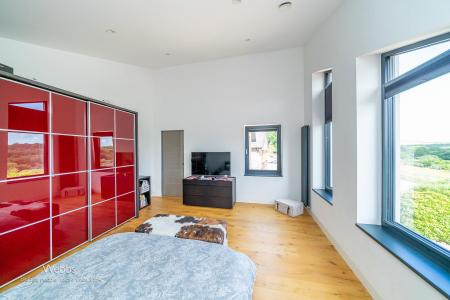 © Webbs Estate Agents © (30 of 63).jpg