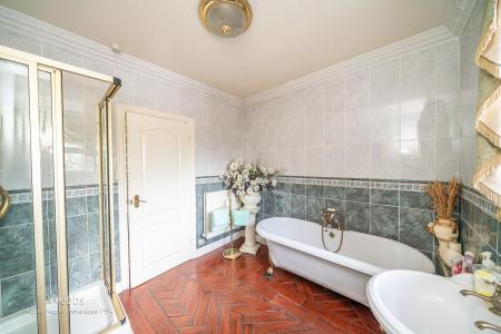© Webbs Estate Agents © (167 of 298).jpg