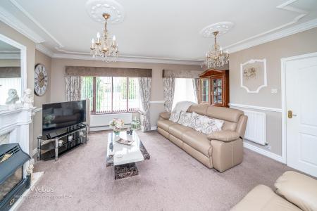 © Webbs Estate Agents © (139 of 298).jpg