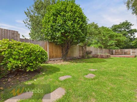 CAM05244G0-PR0086-STILL034.jpg