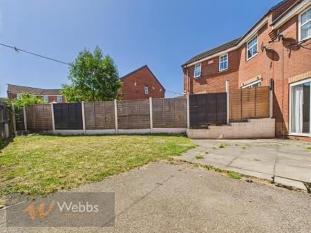 CAM05244G0-PR0098-STILL024.jpg