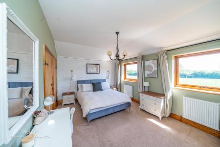 © Webbs Estate Agents © (89 of 151).jpg