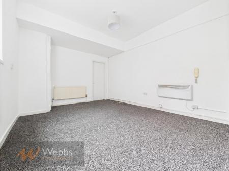 CAM05244G0-PR0104-STILL002.jpg