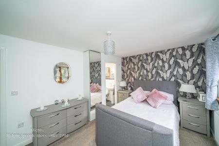 Bed 1