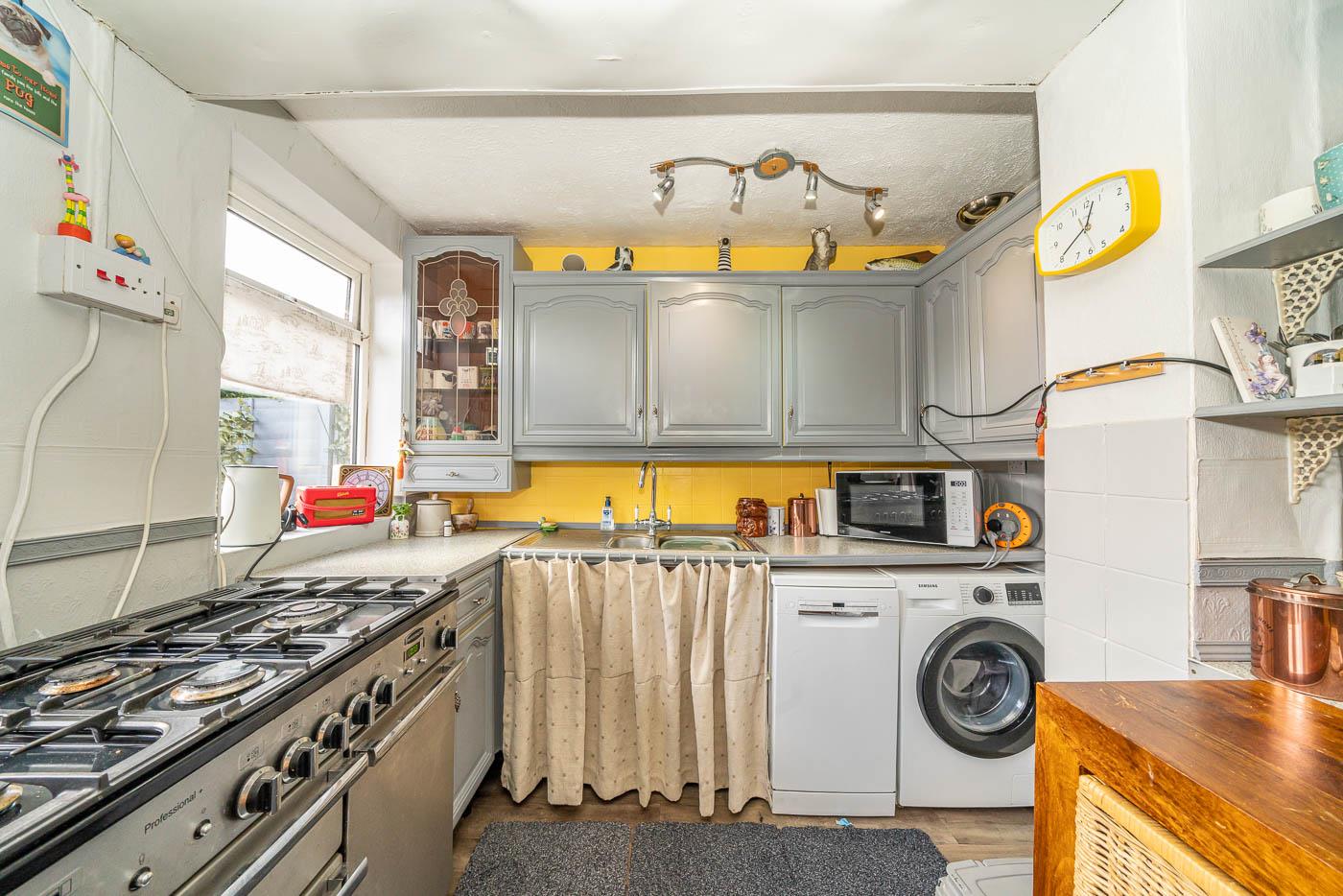 3 bedroom SemiDetached House for sale in Yew Tree Estate, Walsall