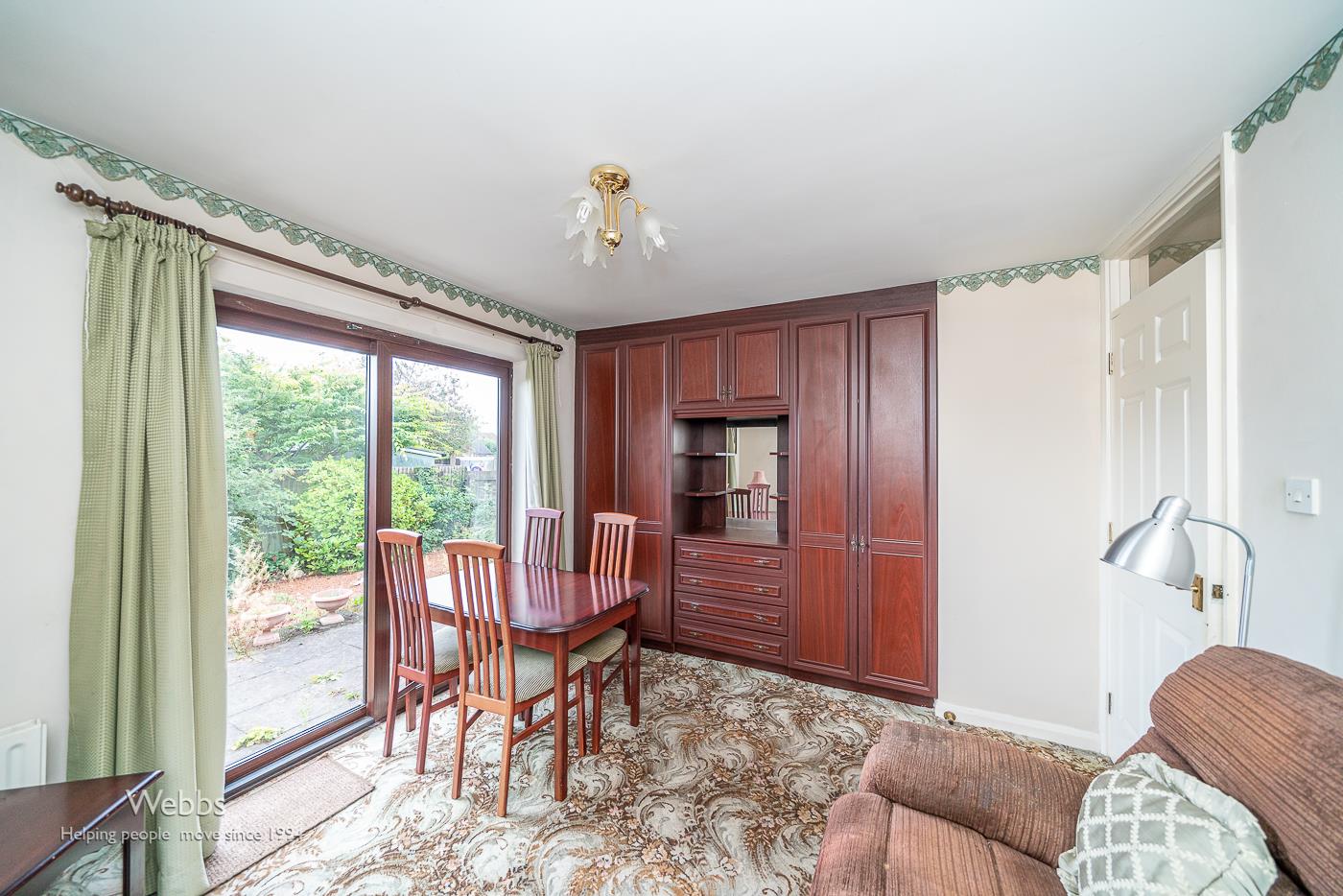 2 bedroom Detached Bungalow for sale in Pelsall, Walsall