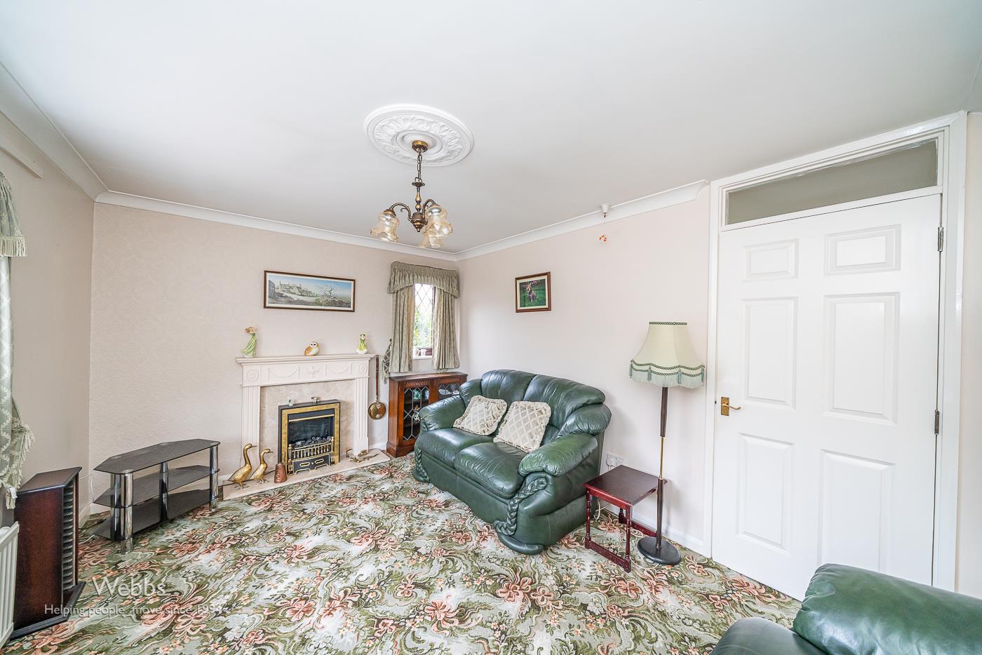 2 bedroom Detached Bungalow for sale in Pelsall, Walsall