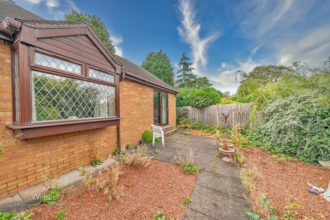 2 bedroom Detached Bungalow for sale in Pelsall, Walsall