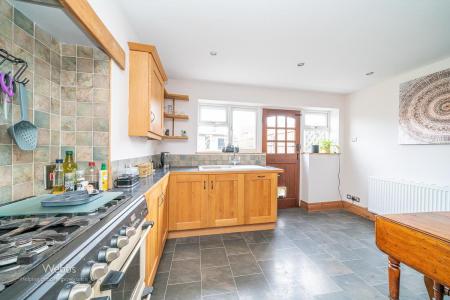 © Webbs Estate Agents © (106 of 128).jpg
