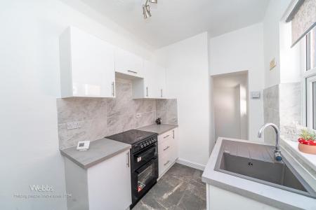 New © Webbs Estate Agents © (16 of 36).jpg