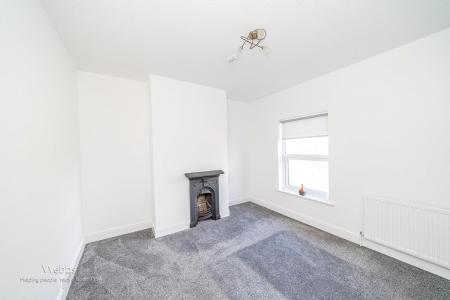 New © Webbs Estate Agents © (20 of 36).jpg