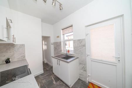 New © Webbs Estate Agents © (14 of 36).jpg
