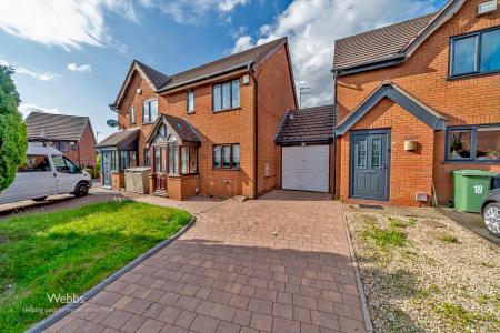 New © Webbs Estate Agents © (42 of 47).jpg