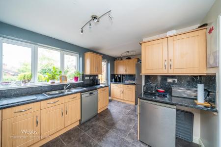 © Webbs Estate Agents © (70 of 149).jpg