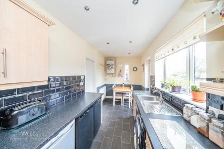 © Webbs Estate Agents © (6 of 40).jpg