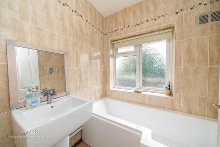 © Webbs Estate Agents © (21 of 128).jpg