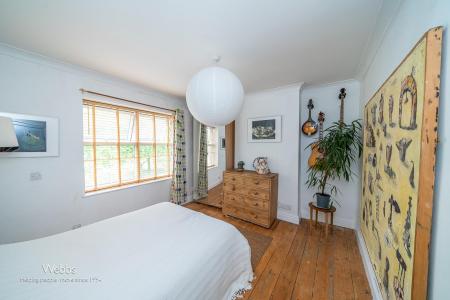 © Webbs Estate Agents © (105 of 187).jpg