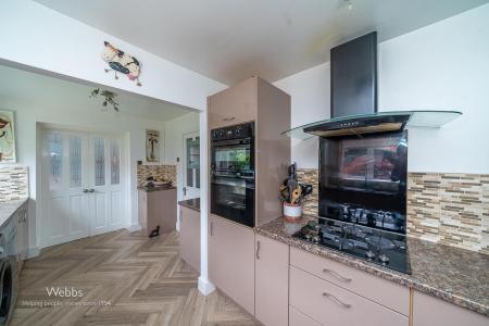 © Webbs Estate Agents © (205 of 298).jpg