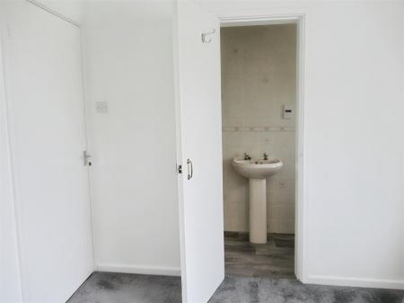 En suite Shower Room
