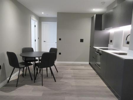 Kitchen/Dining Area