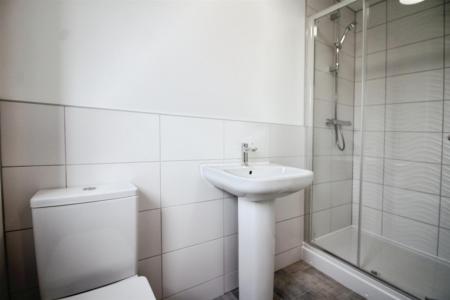 En Suite Shower Room