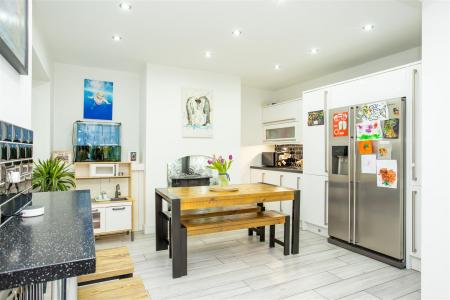 Fitted Kitchen/Diner