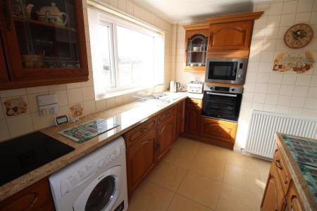 Fitted Kitchen