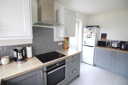Fitted Kitchen