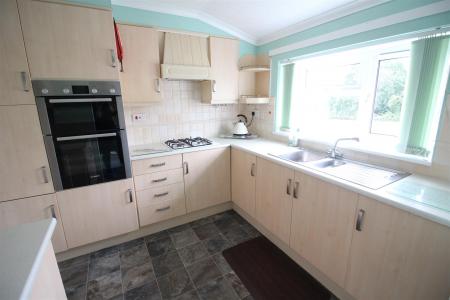 Fitted Kitchen