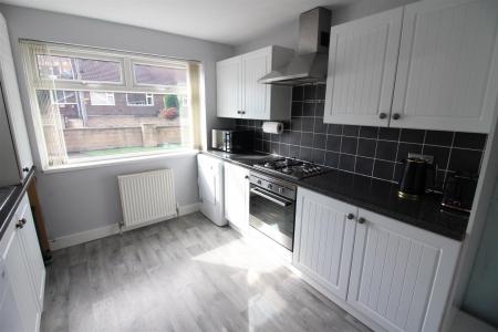 Fitted Kitchen