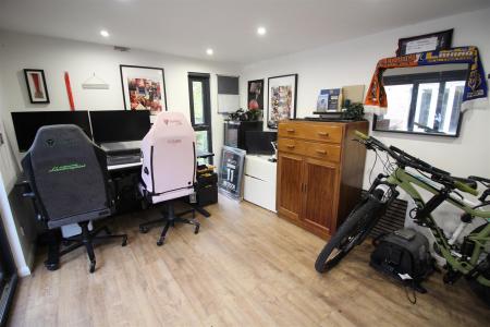 Garden Room / Office