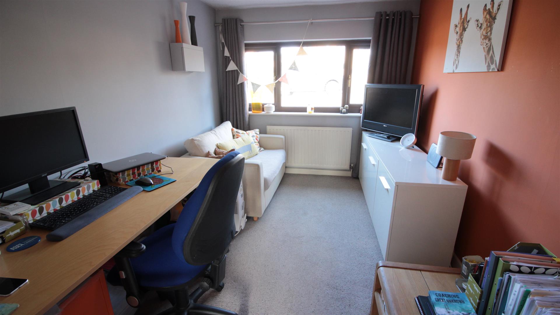 5 bedroom Detached House for sale in Wakefield