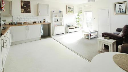 Kitchen/Dining/Lounge