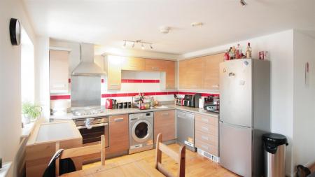 Lounge/Kitchen Dining Room