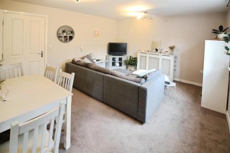 Lounge/diner