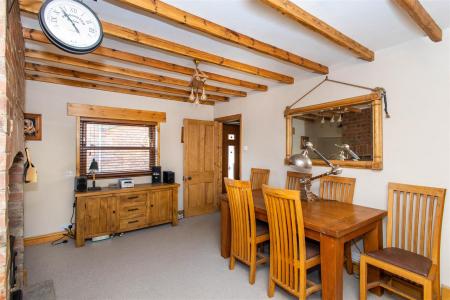 Sitting/Dining Room